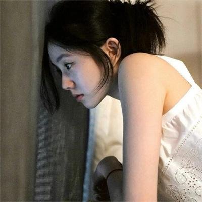 她和她的恋爱小动作